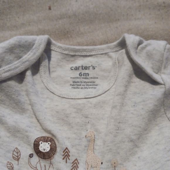 Carter’s “My Little Love” Baby Onesie – 6 Months, Soft Heather Gray with Animal - Picture 3 of 3
